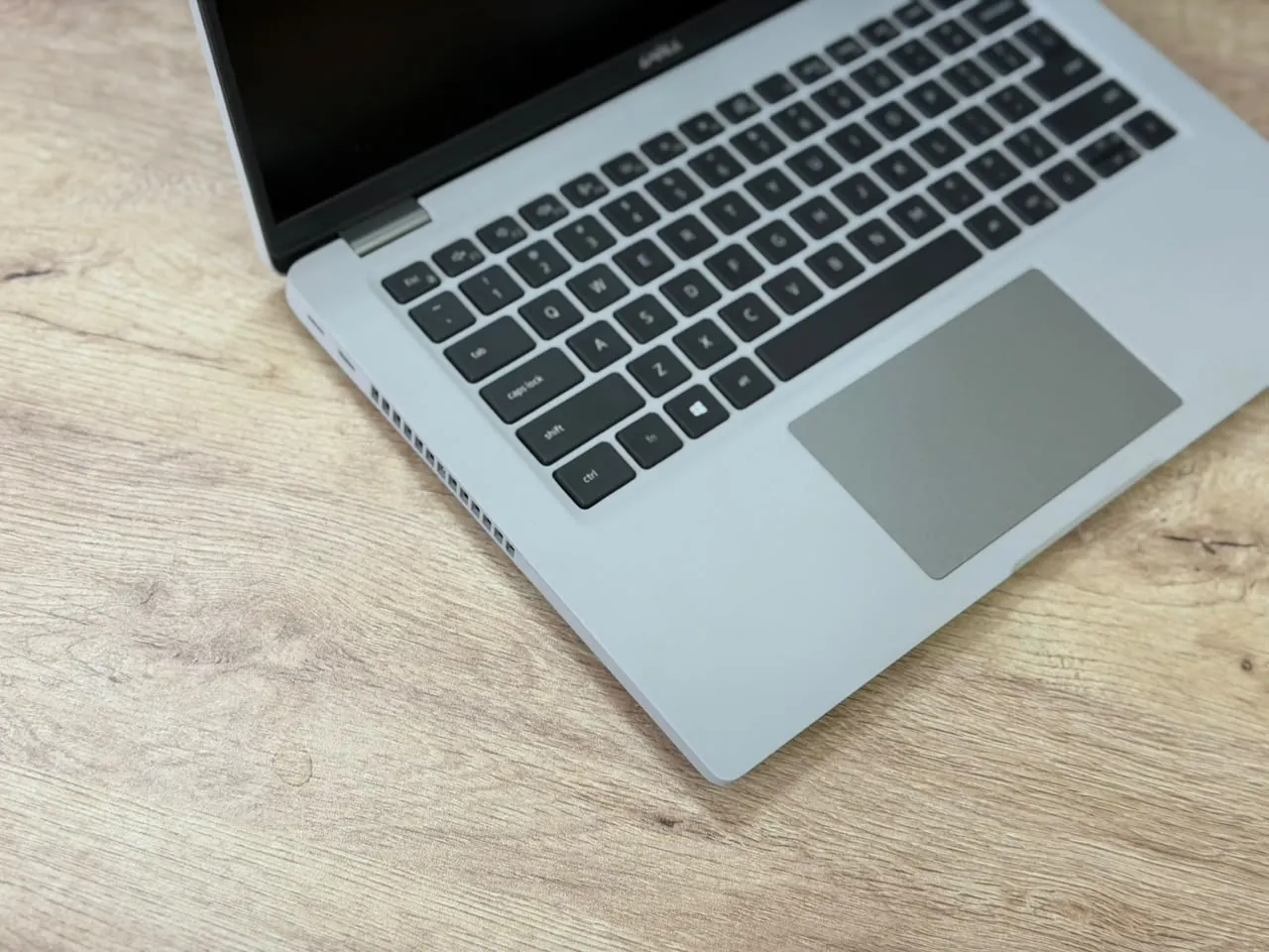 Dell Core i5 noutbuk 14" — şəkil 4