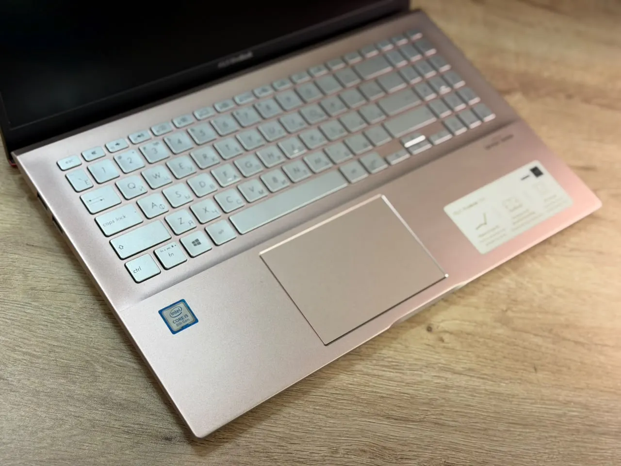 ASUS VivoBook — şəkil 4