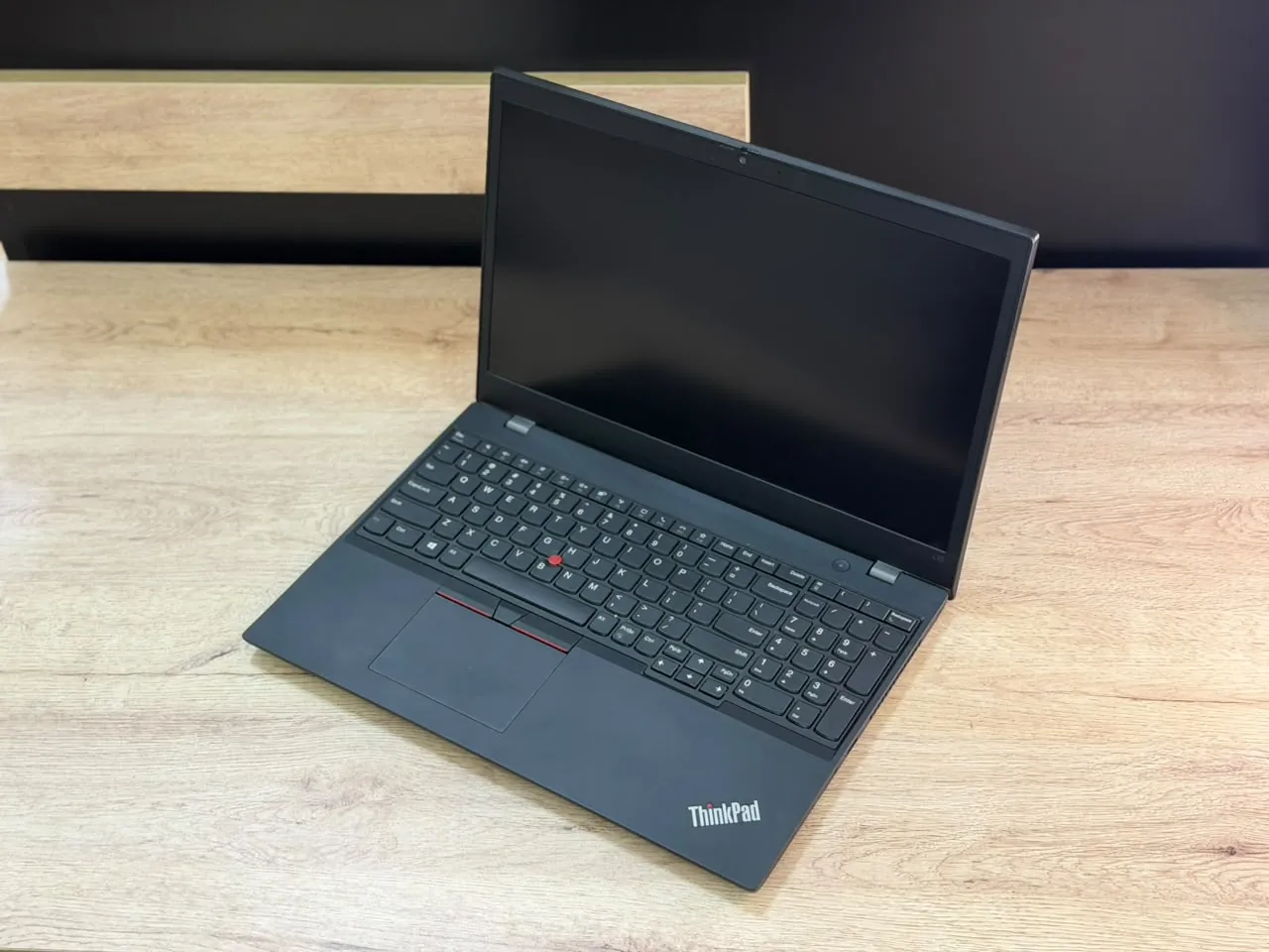 Lenovo ThinkPad L15 — şəkil 1