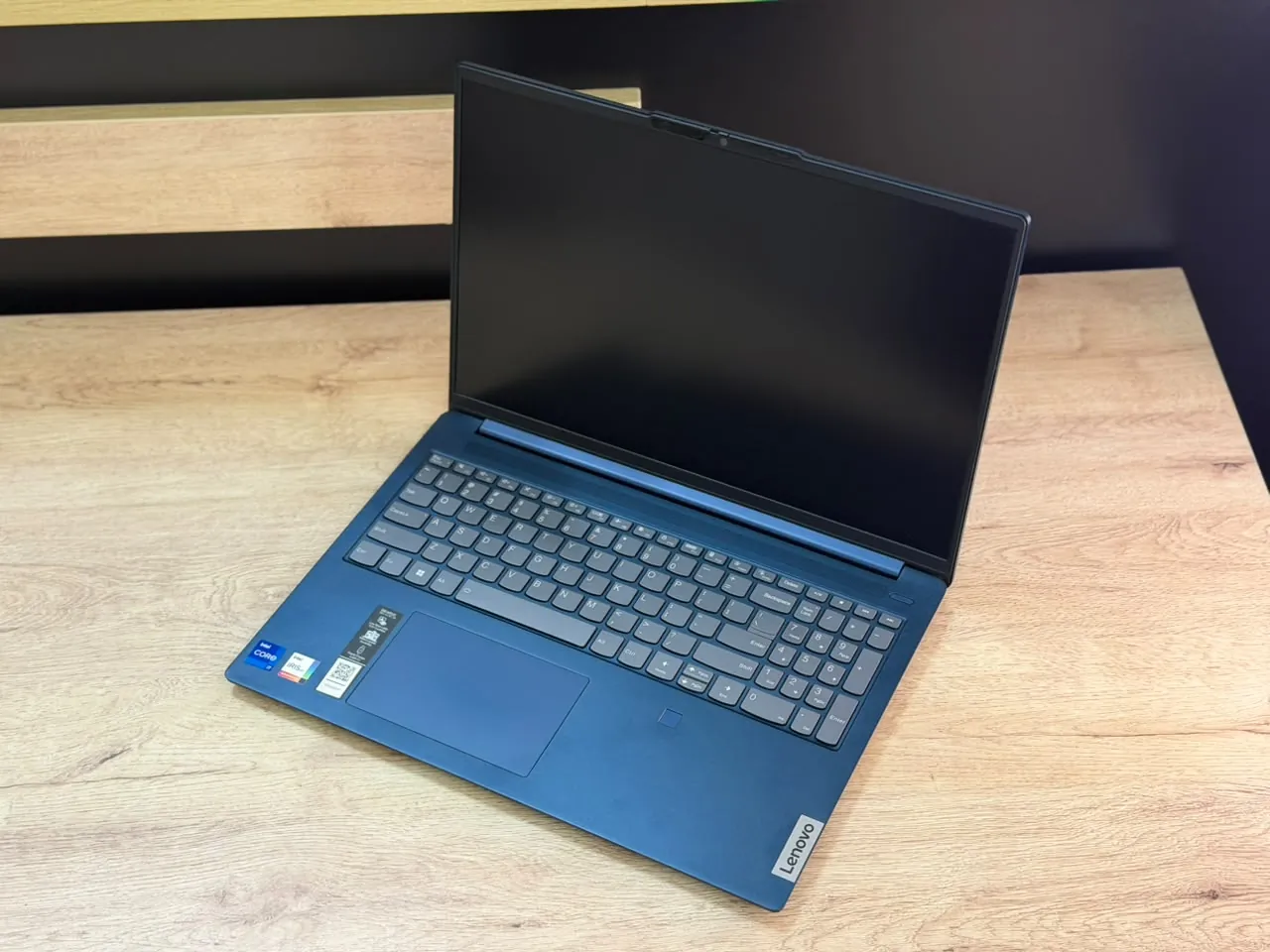 Lenovo IdeaPad Slim 5i — şəkil 1