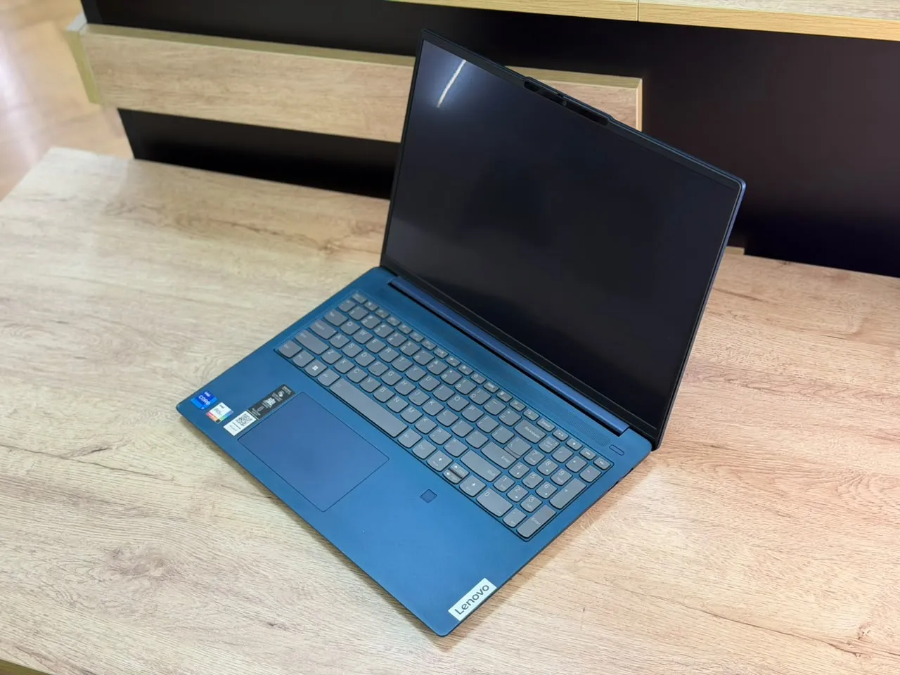 Lenovo IdeaPad Slim 5 — şəkil 1