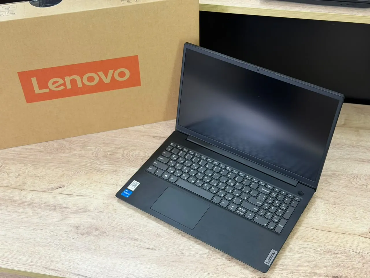 Lenovo IdeaPad — şəkil 1