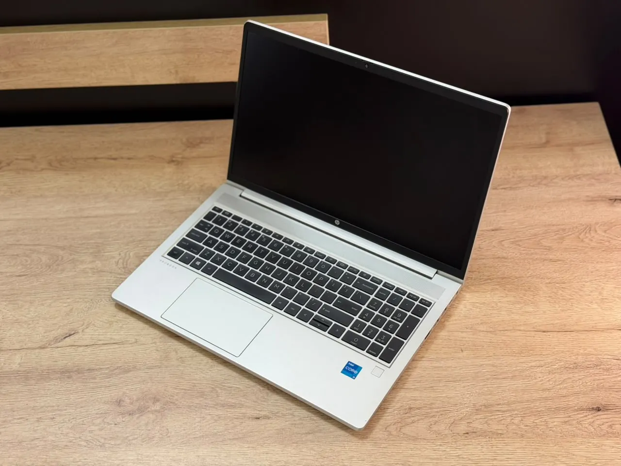 HP ProBook 450 G8 — şəkil 1