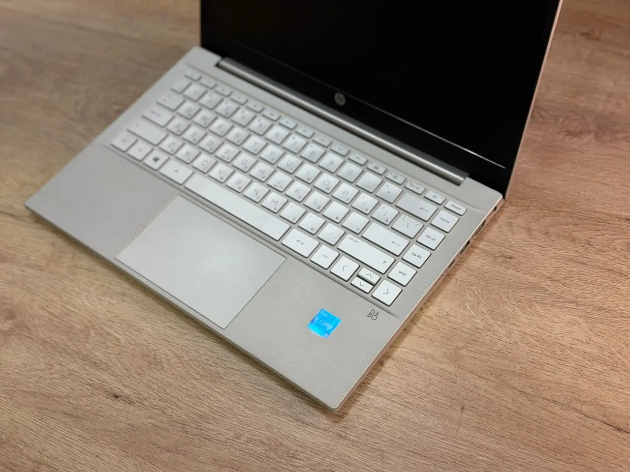 HP Core i5 noutbuk 14" — şəkil 3