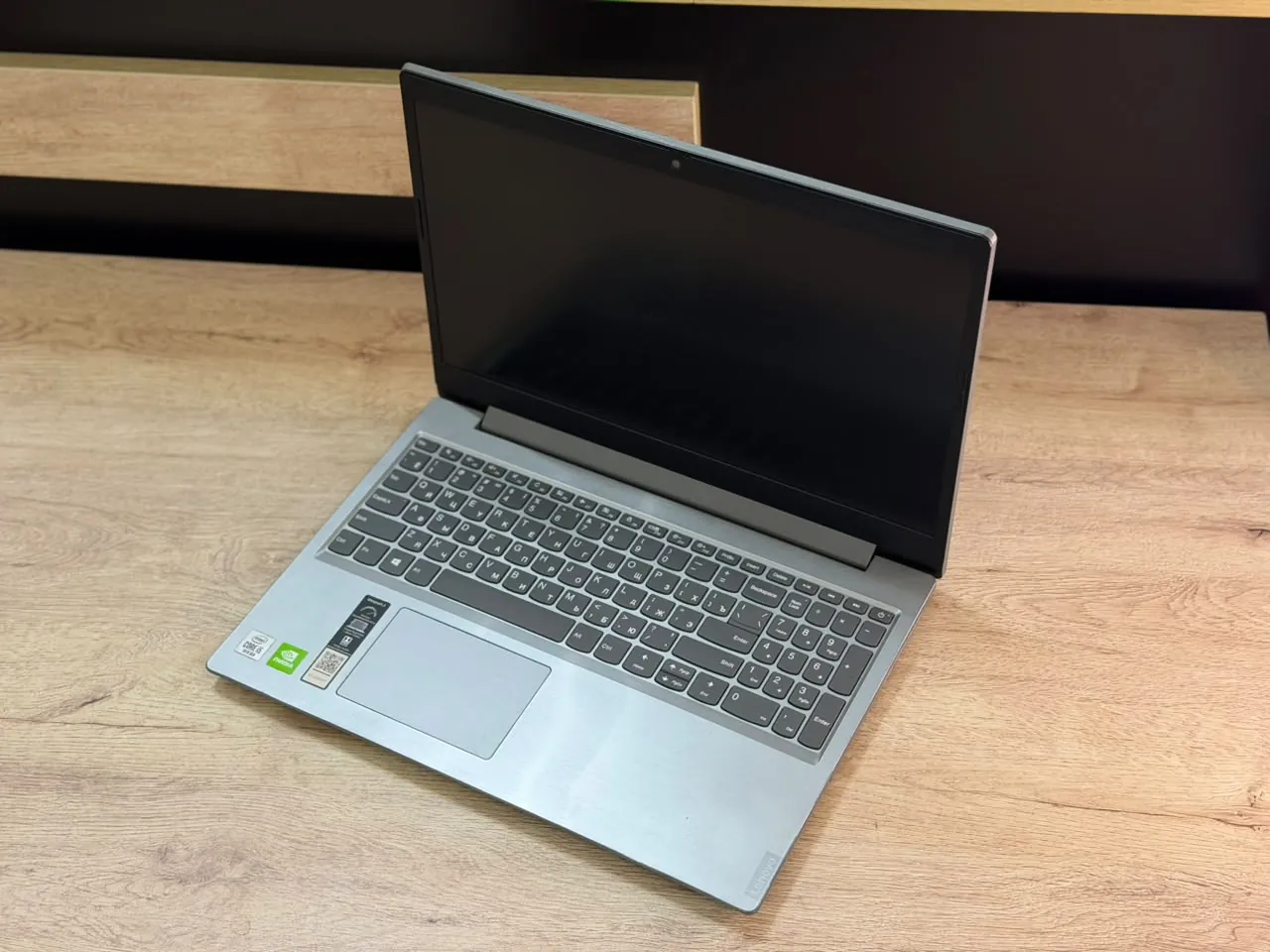 Lenovo IdeaPad — şəkil 1