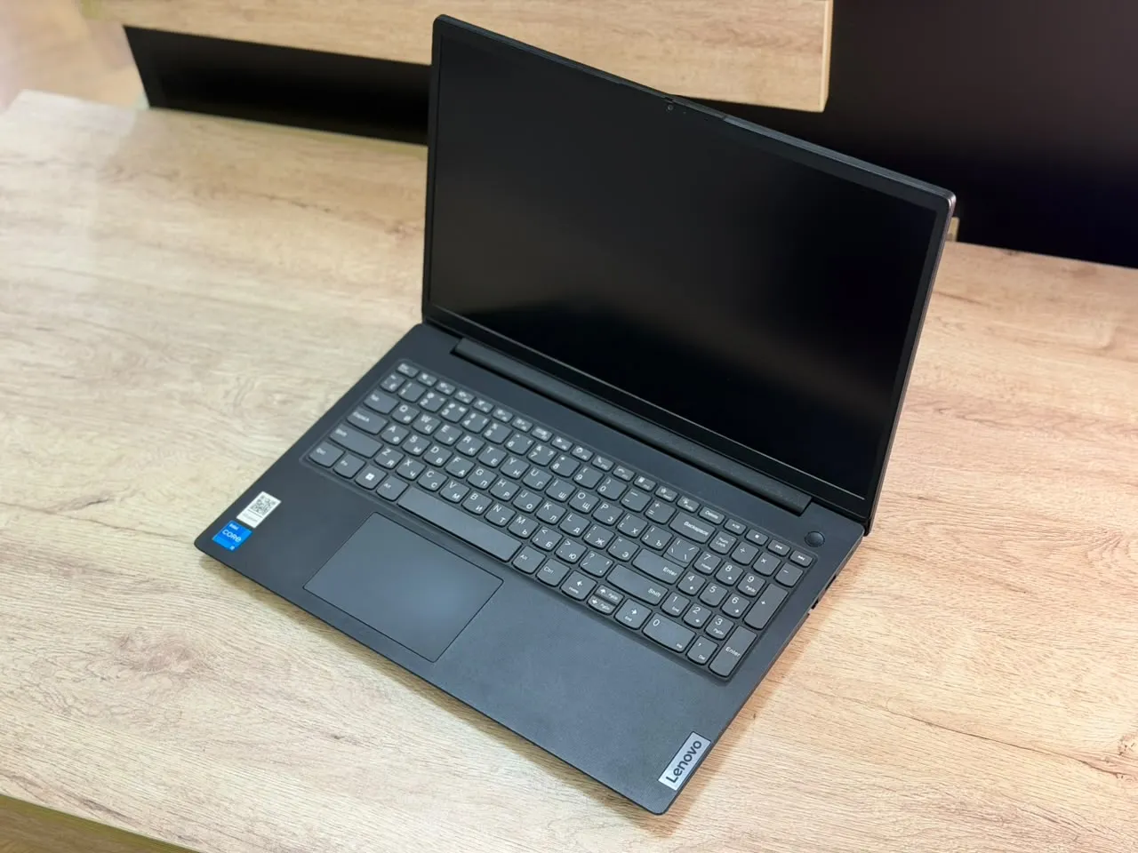 Lenovo IdeaPad — şəkil 1