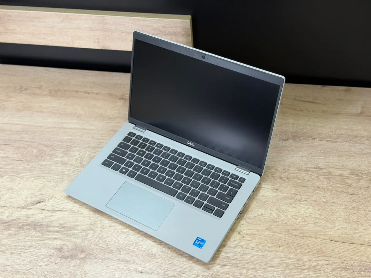 Dell Core i5 noutbuk 14"