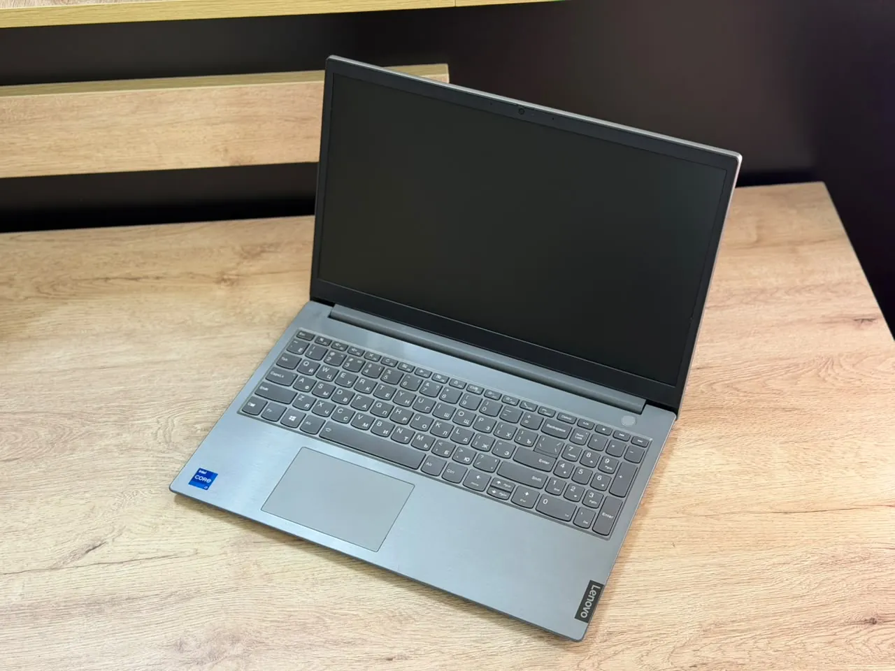Lenovo ThinkBook — şəkil 1